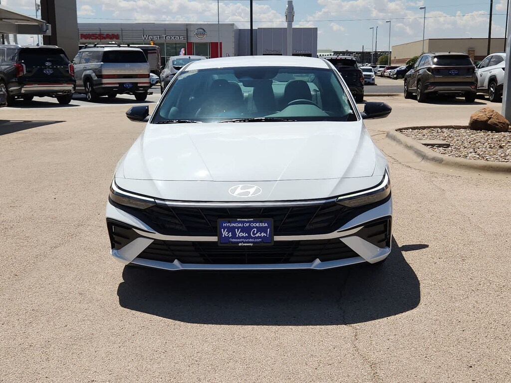 New 2025 Hyundai Elantra SEL Sport Sedan