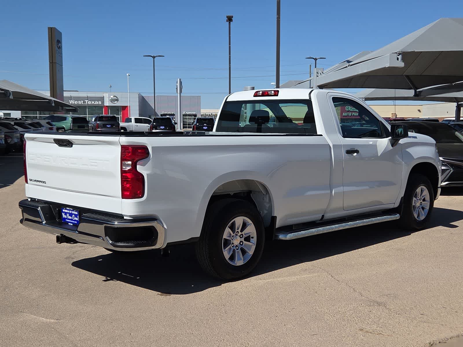 Thumbnail: 2025 Chevrolet Silverado 1500 - 8