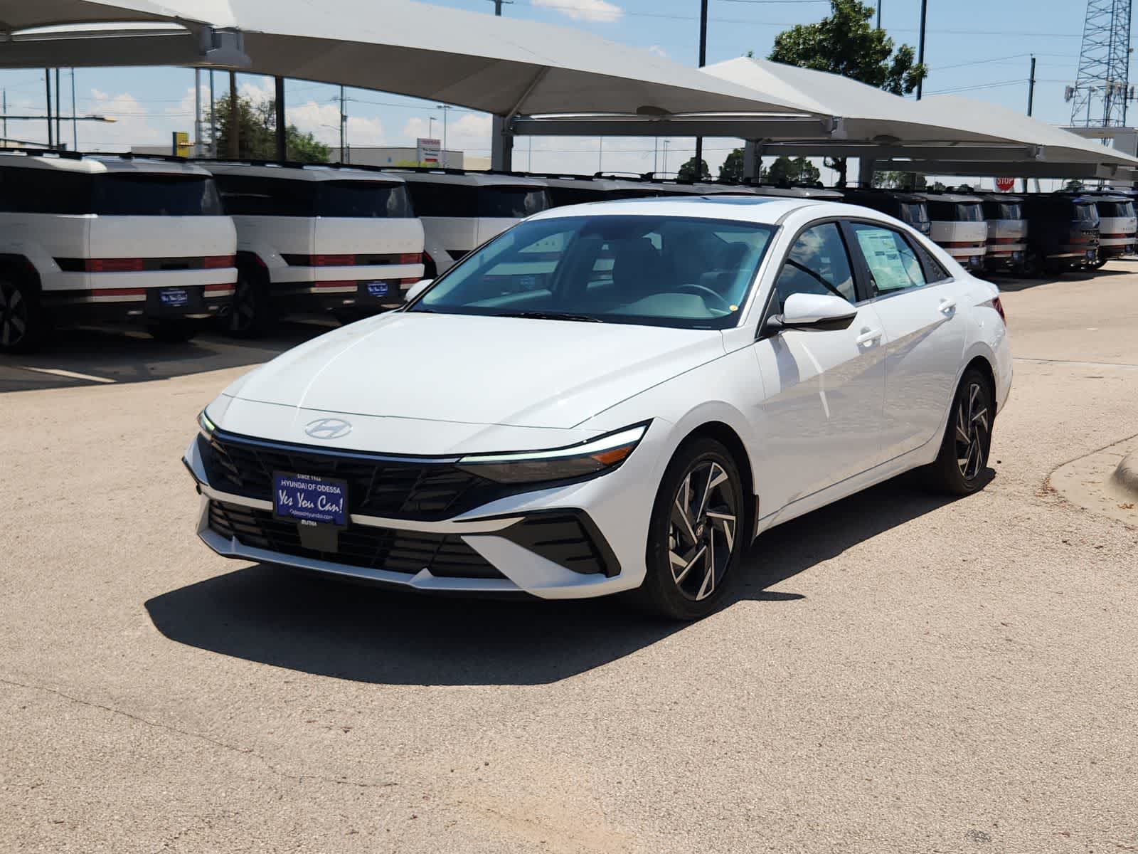 Thumbnail: 2025 Hyundai Elantra - 4