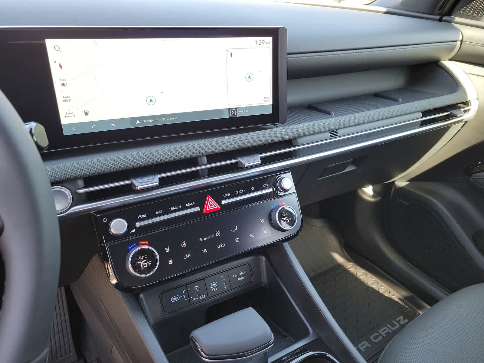 Thumbnail: 2025 Hyundai Santa Cruz - 21