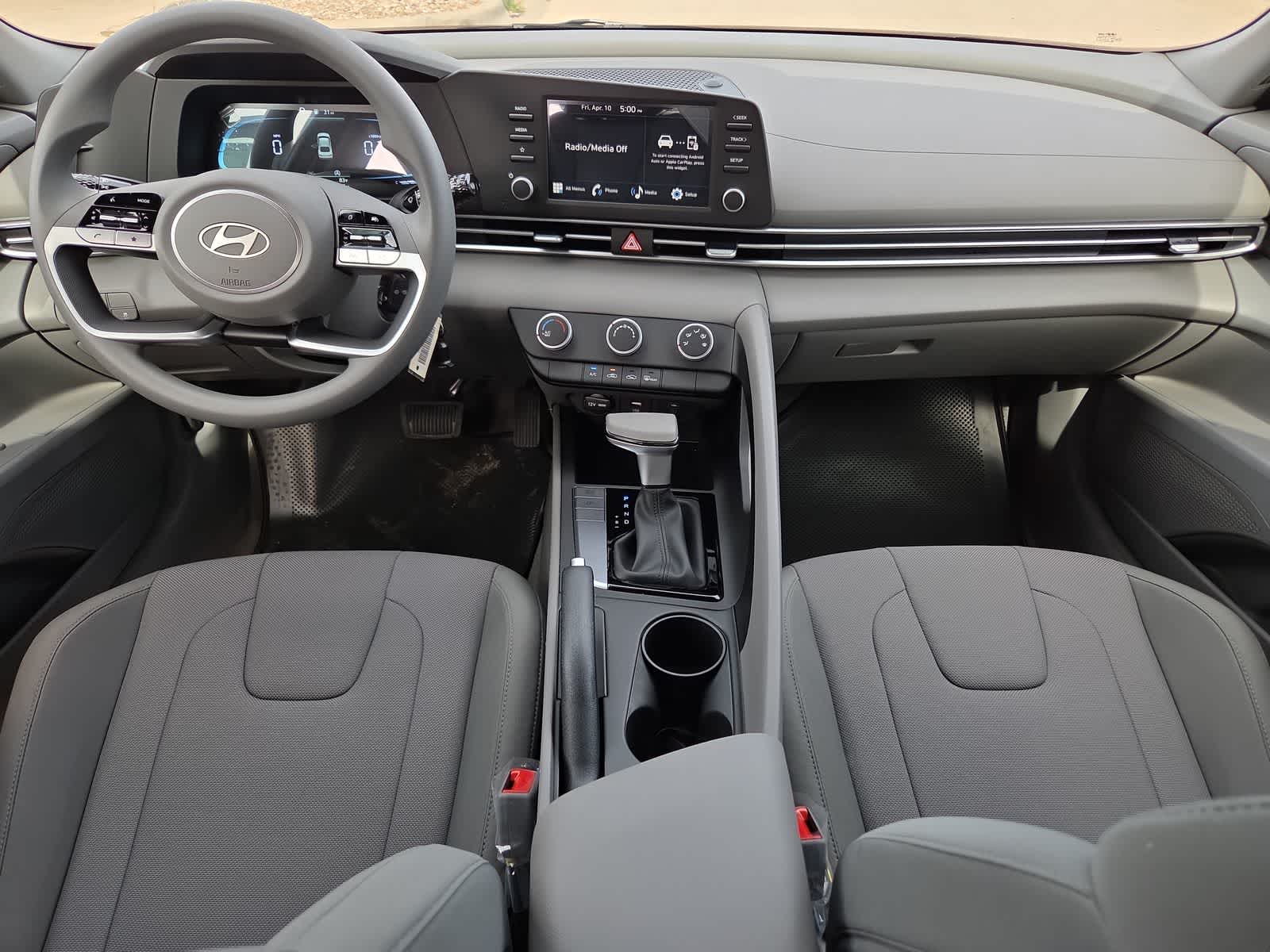 Thumbnail: 2026 Hyundai Elantra - 14