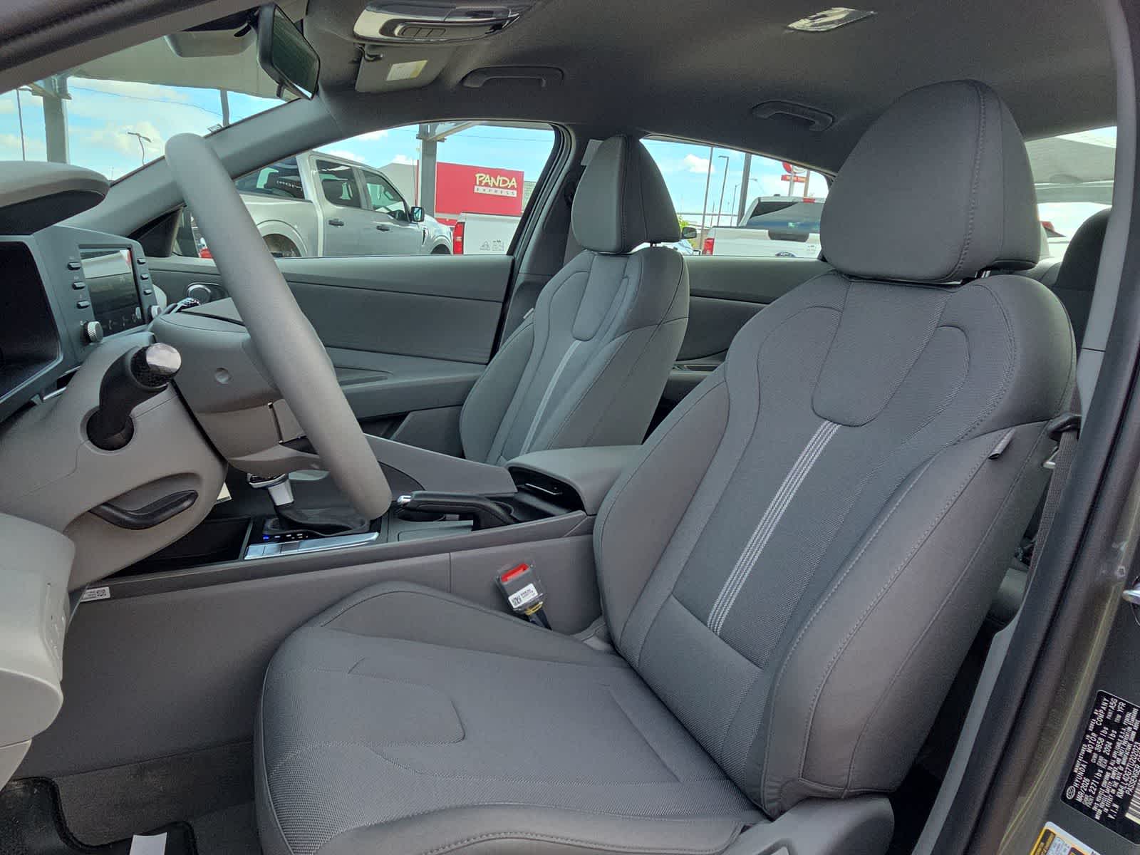 Thumbnail: 2026 Hyundai Elantra - 15