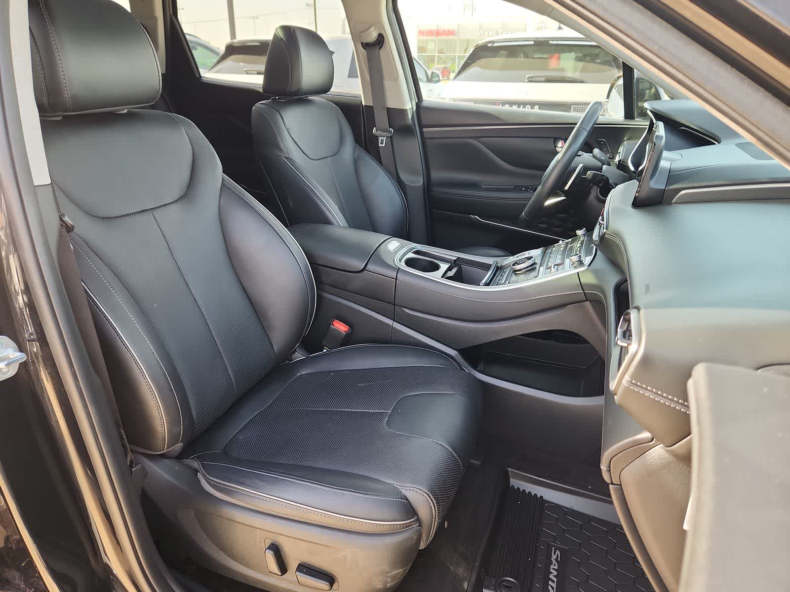 Thumbnail: 2023 Hyundai Santa Fe - 18