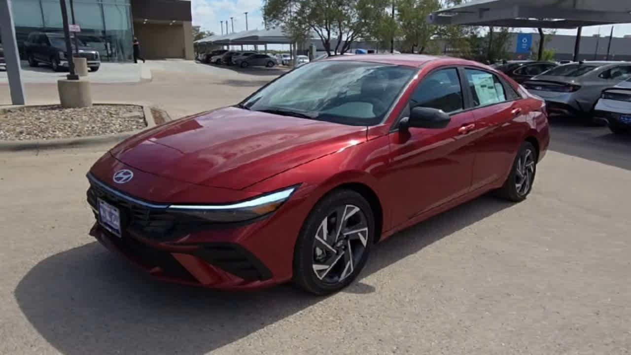Thumbnail: 2025 Hyundai Elantra - 5