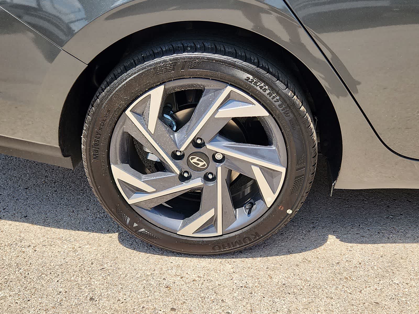 Thumbnail: 2025 Hyundai Elantra - 12