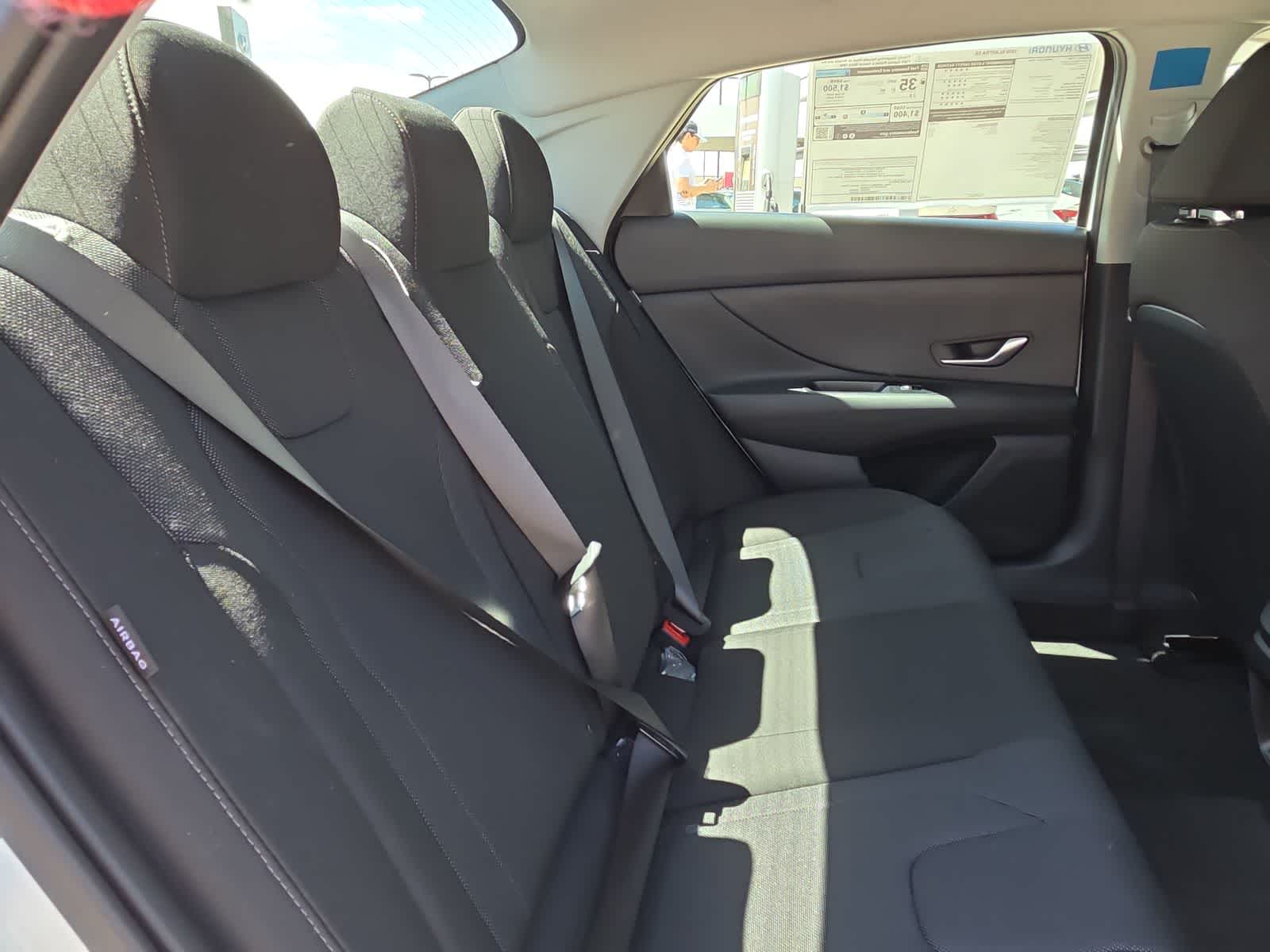 Thumbnail: 2026 Hyundai Elantra - 17