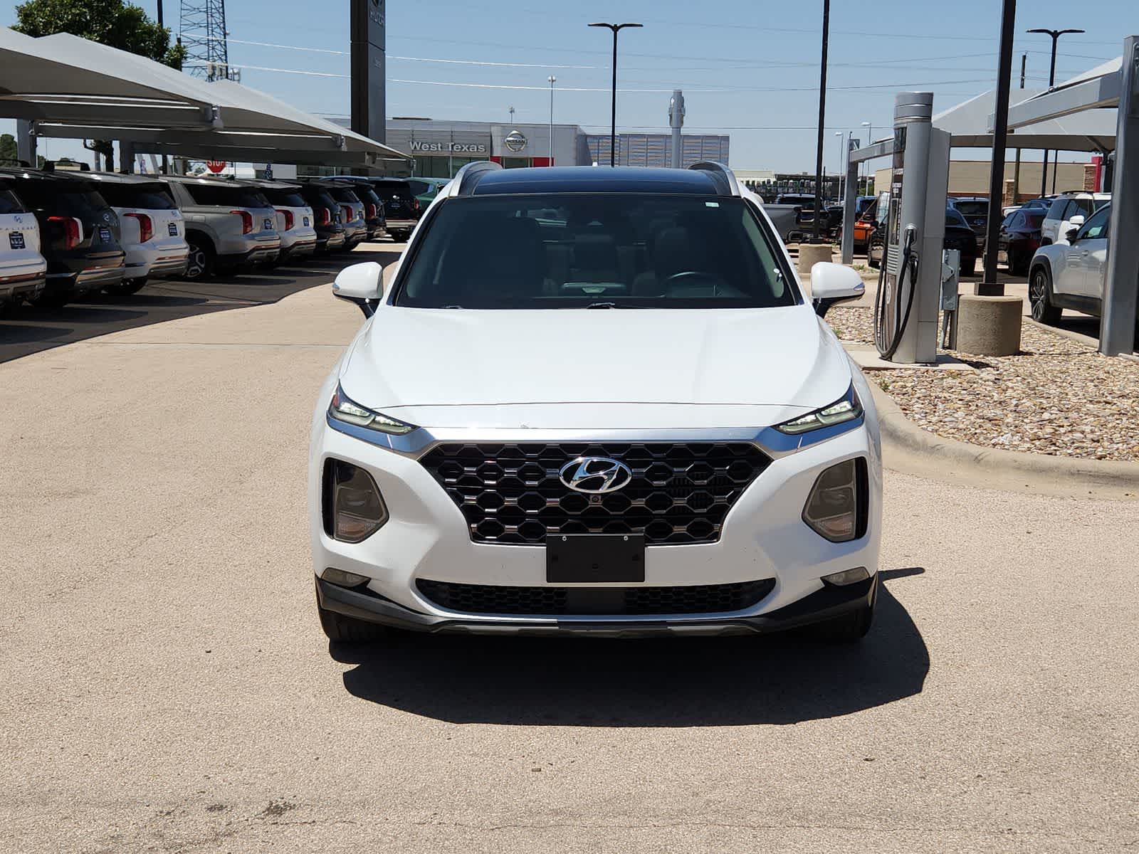 Thumbnail: 2019 Hyundai Santa Fe - 3