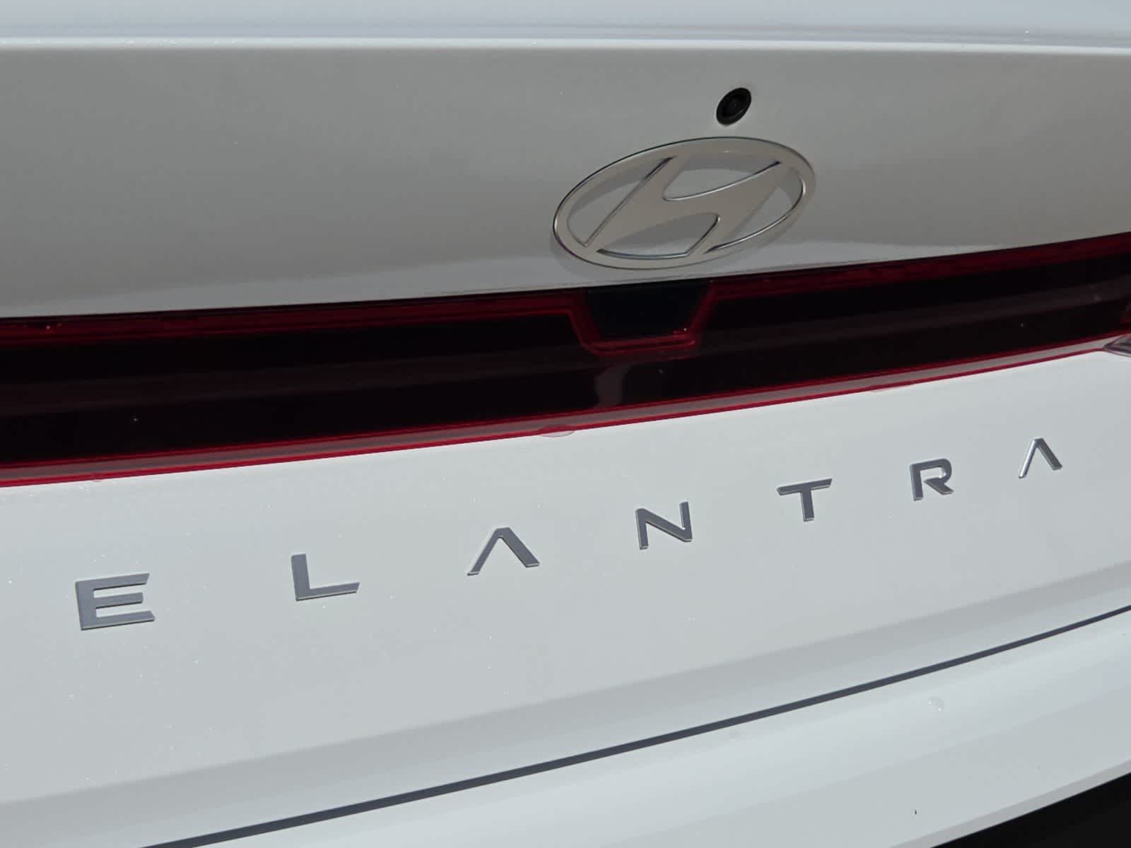 Thumbnail: 2026 Hyundai Elantra - 11