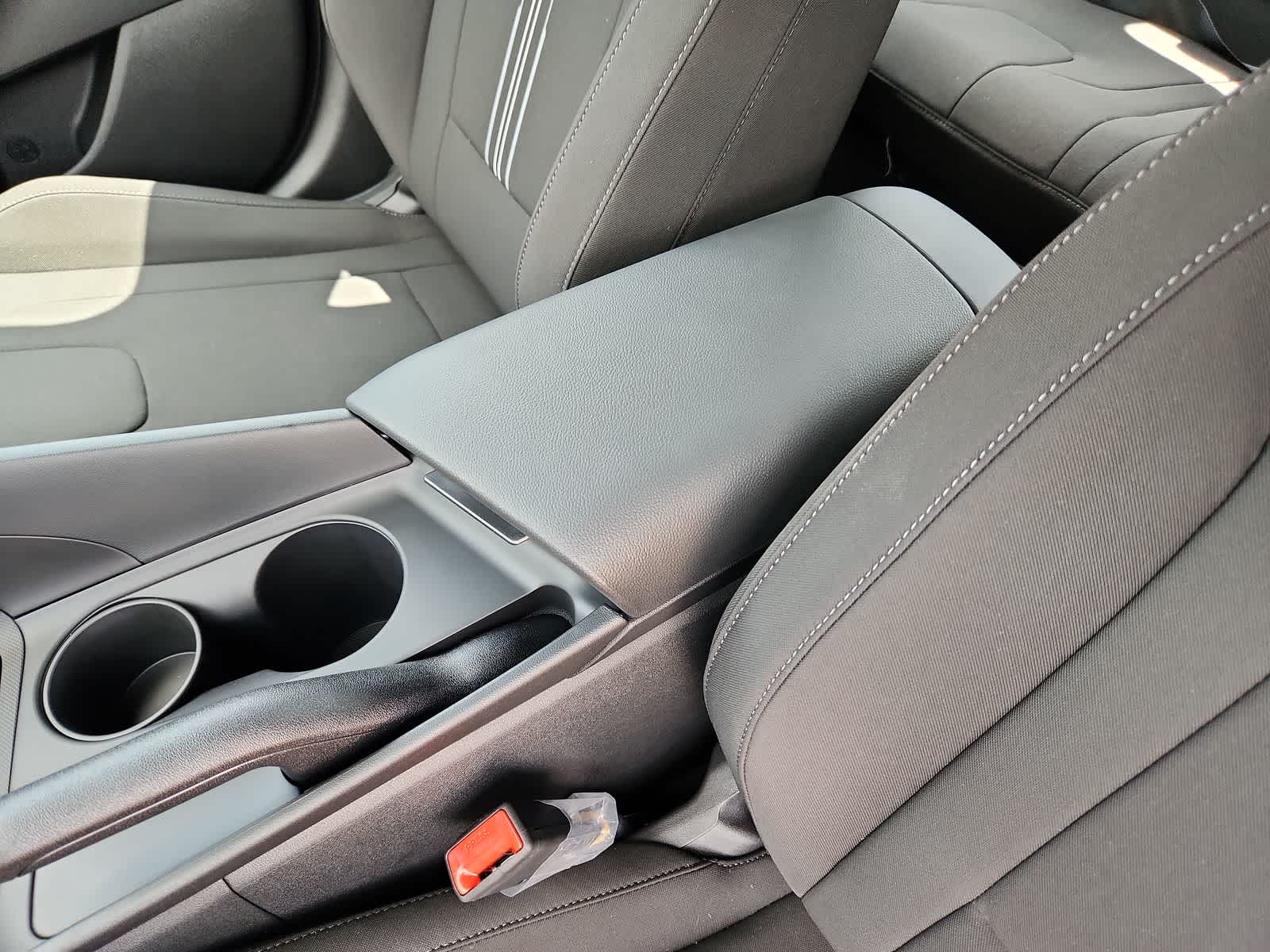 Thumbnail: 2025 Hyundai Elantra - 20