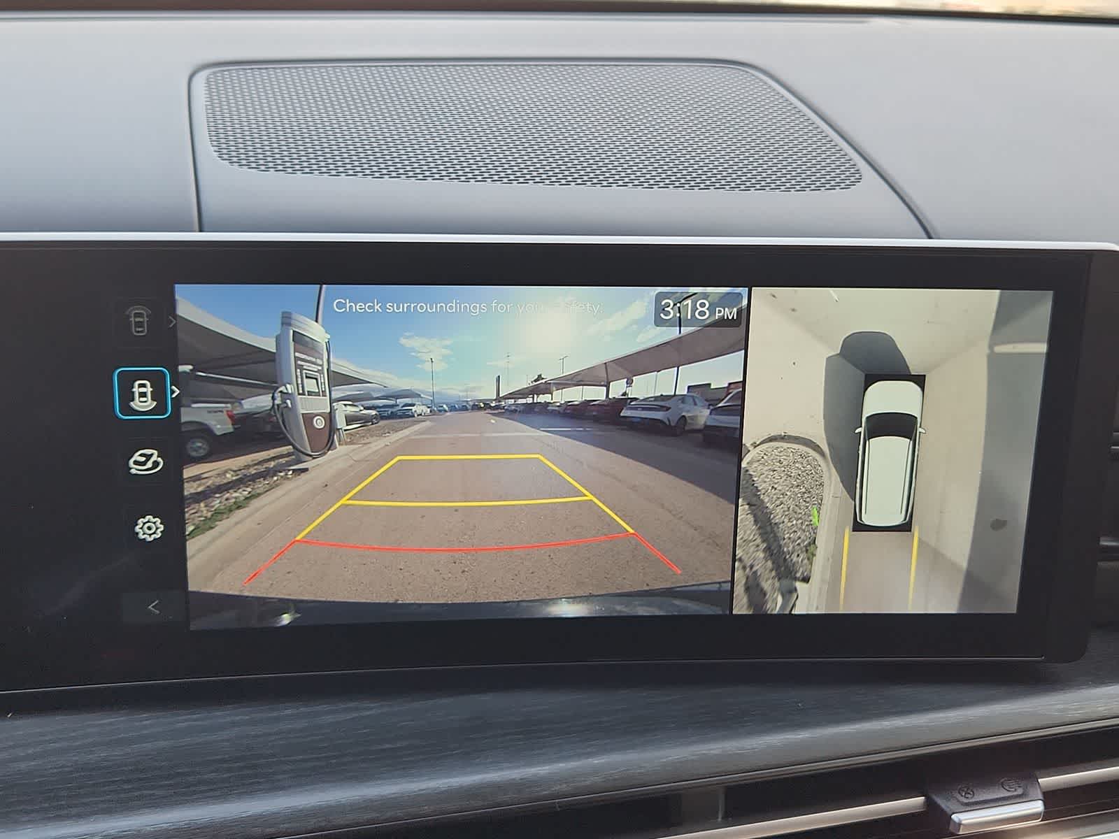 Thumbnail: 2024 Hyundai Santa Fe - 25