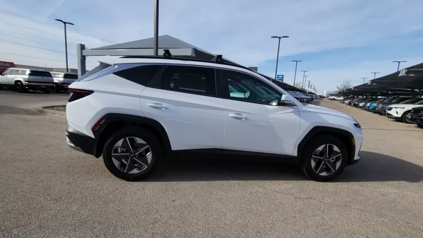 Thumbnail: 2025 Hyundai Tucson - 9