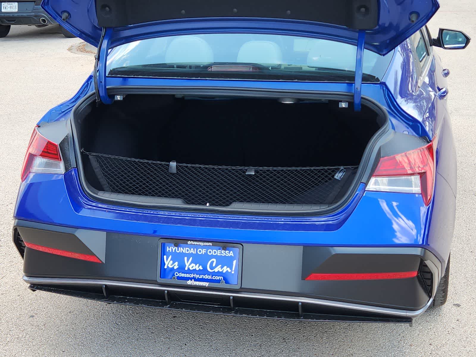 Thumbnail: 2025 Hyundai Elantra - 23