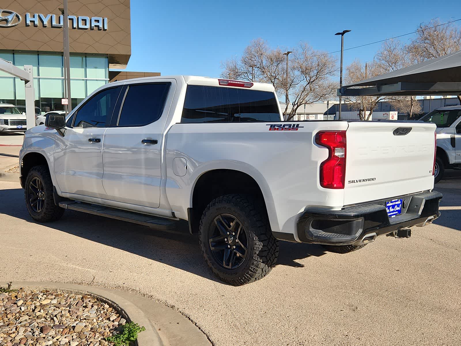 Thumbnail: 2023 Chevrolet Silverado 1500 - 6