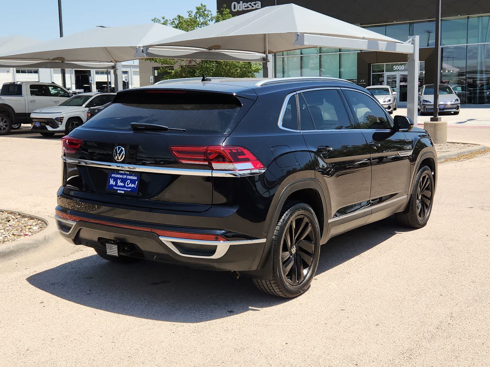 Thumbnail: 2021 Volkswagen Atlas - 8