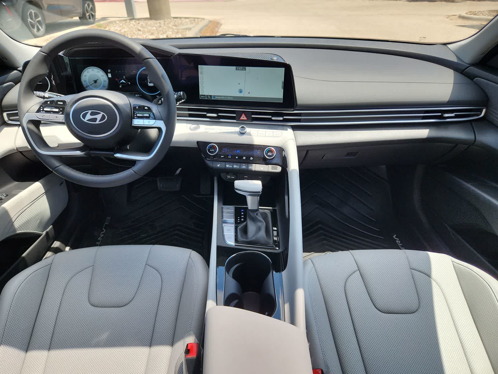 Thumbnail: 2025 Hyundai Elantra - 14