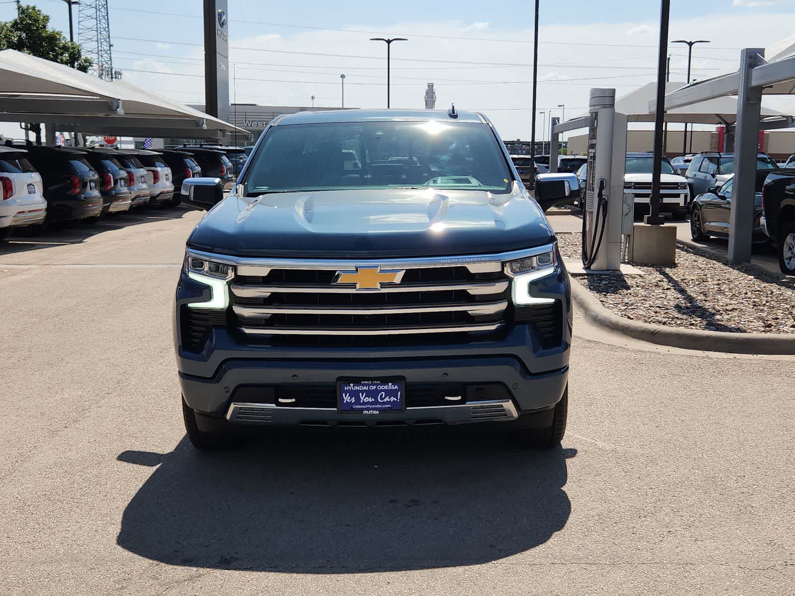 Thumbnail: 2024 Chevrolet Silverado 1500 - 3