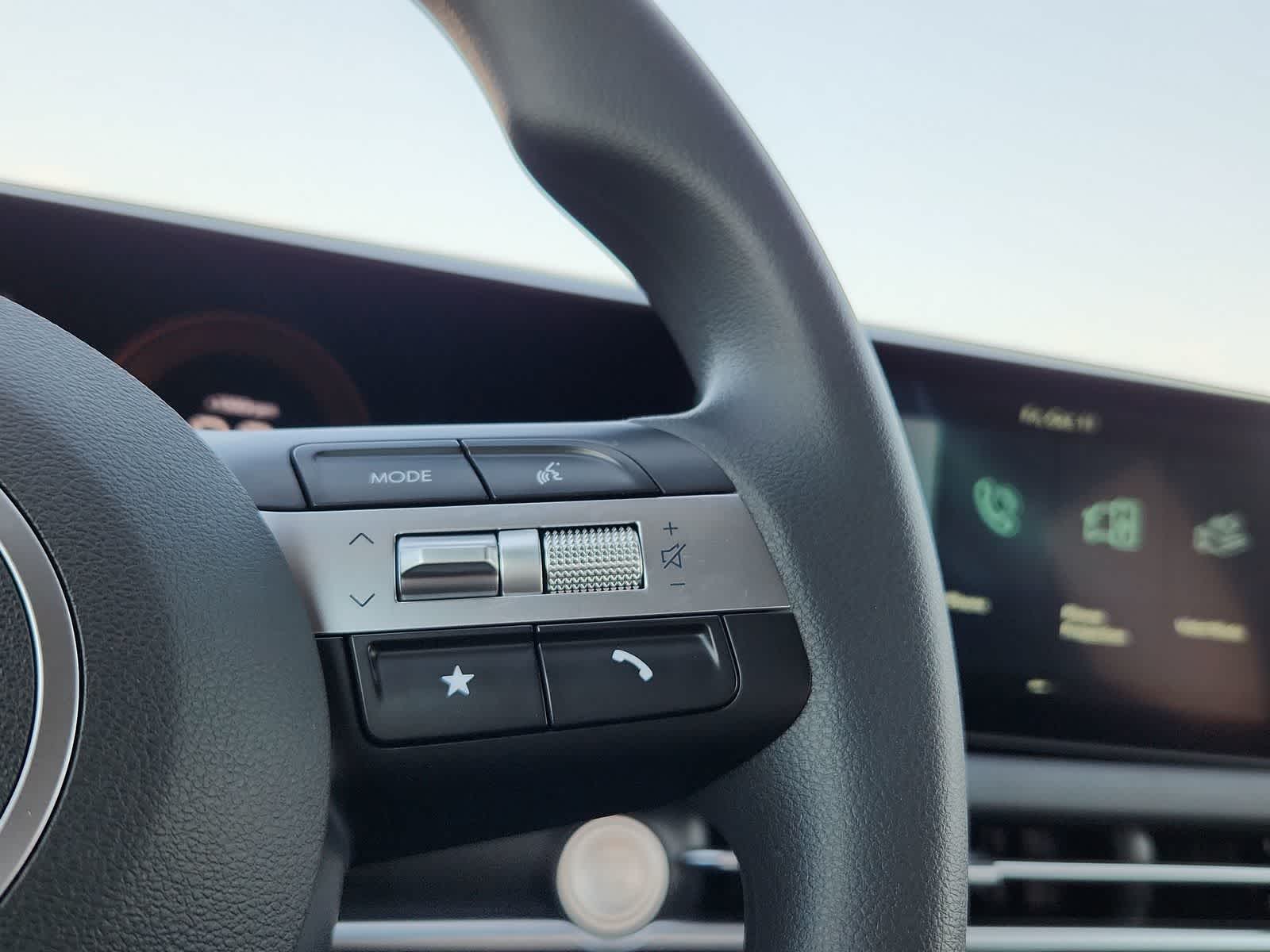 Thumbnail: 2025 Hyundai Santa Cruz - 29