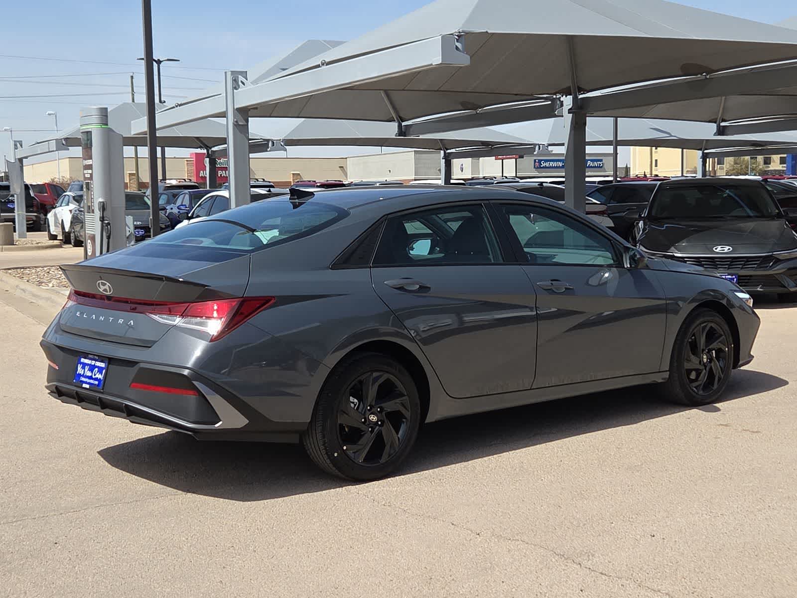 Thumbnail: 2026 Hyundai Elantra - 8