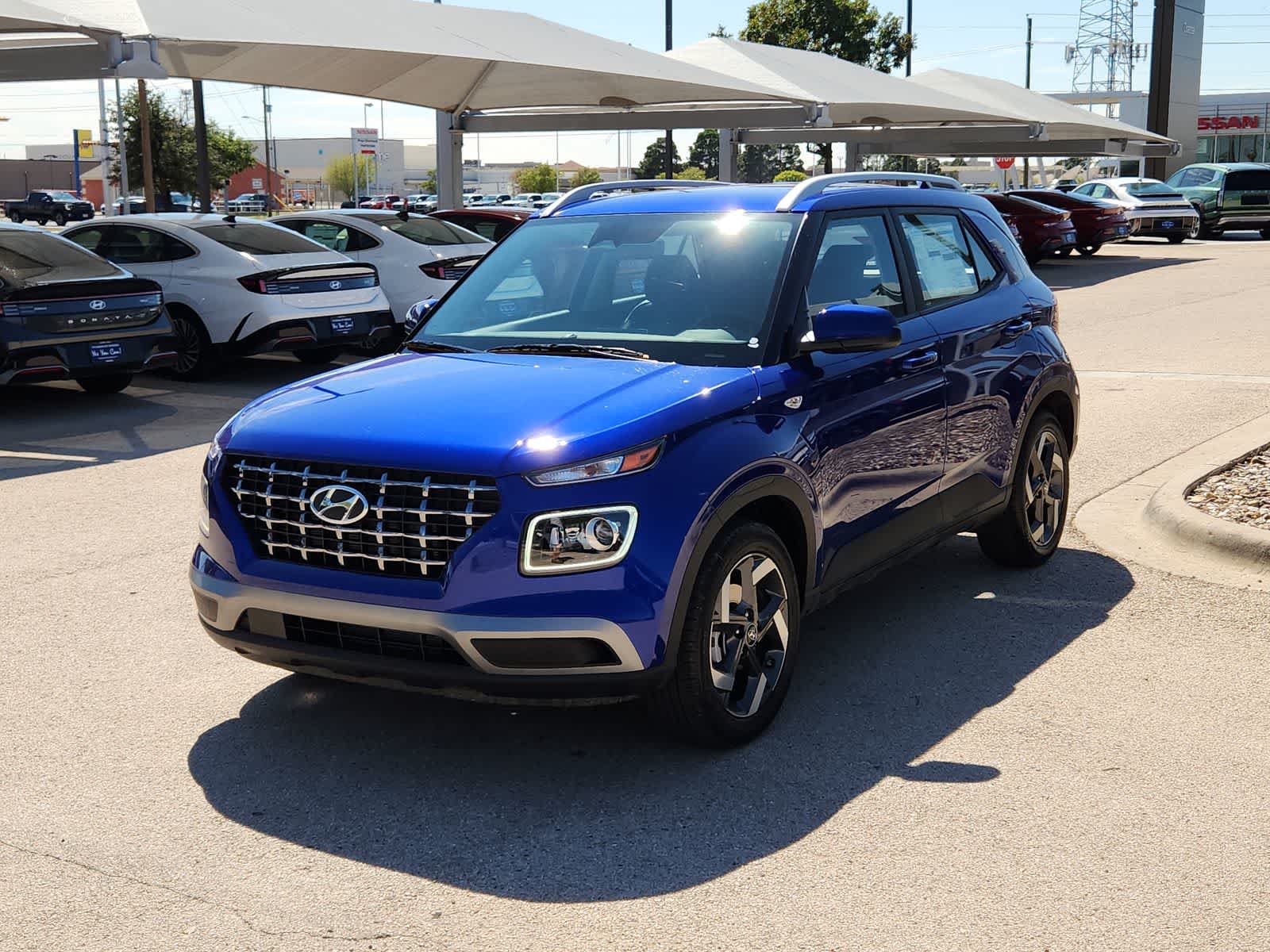 Thumbnail: 2025 Hyundai Venue - 4