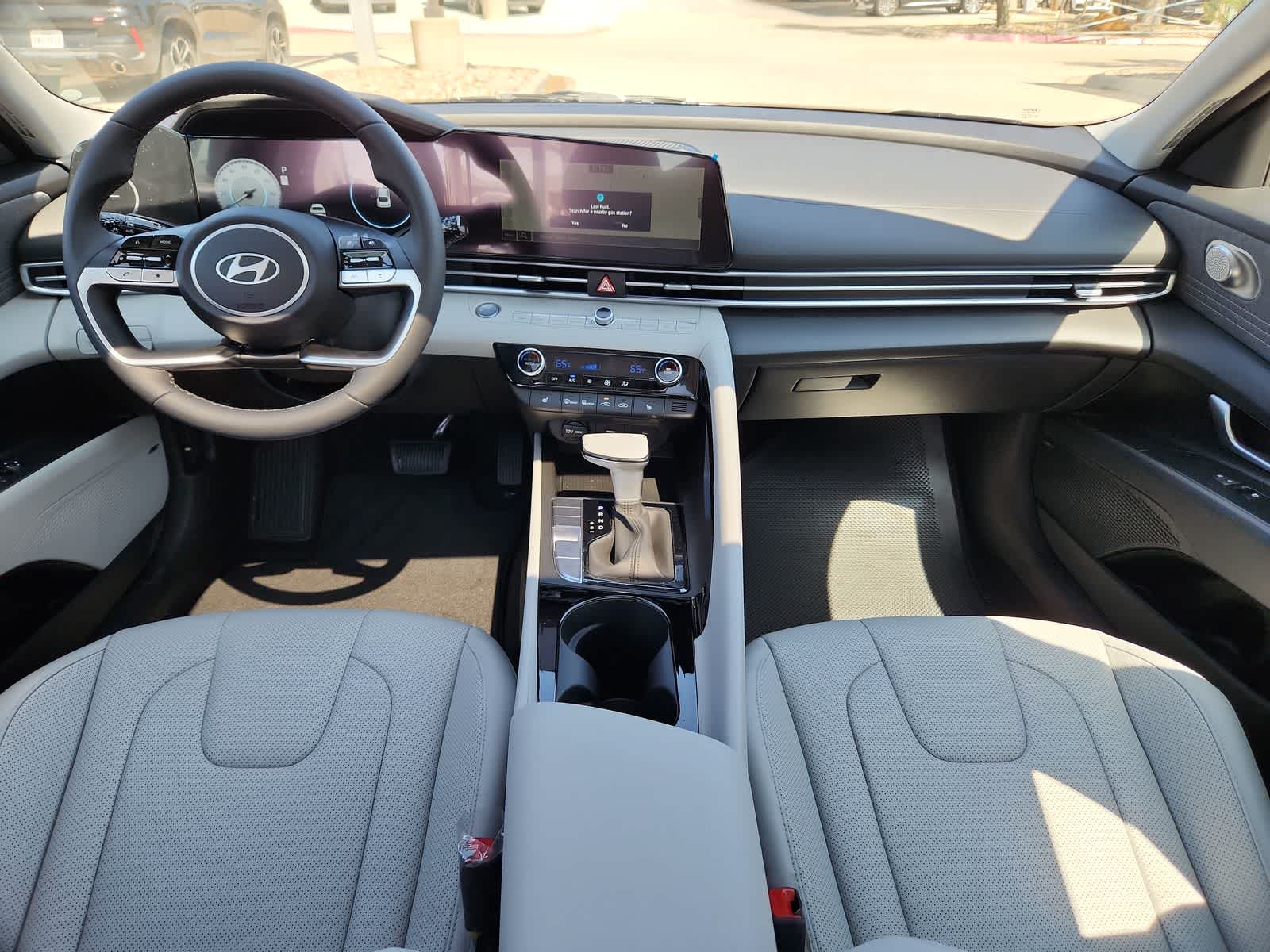 Thumbnail: 2025 Hyundai Elantra - 14