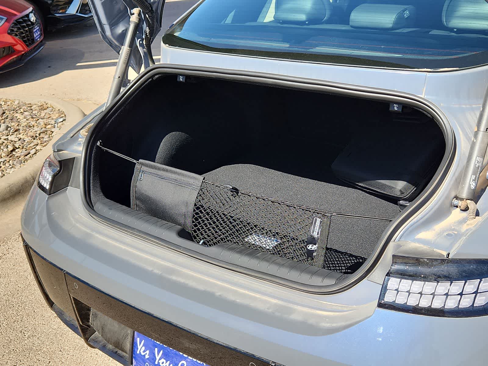 Thumbnail: 2025 Hyundai Ioniq 6 - 27