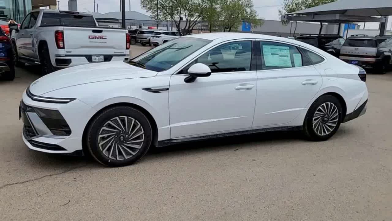 Thumbnail: 2025 Hyundai Sonata - 5