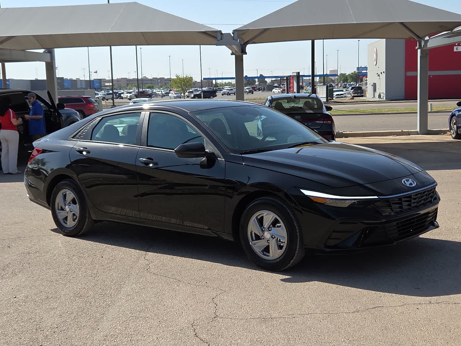 Thumbnail: 2026 Hyundai Elantra - 2