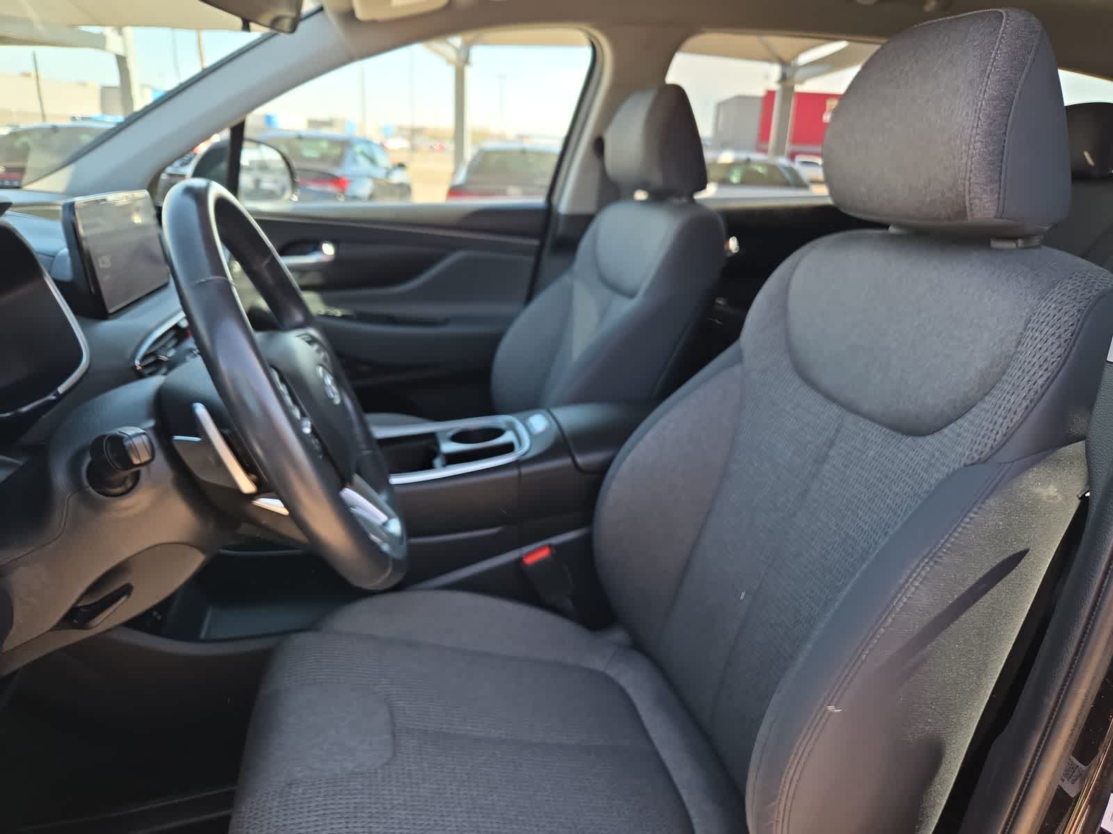 Thumbnail: 2023 Hyundai Santa Fe - 15