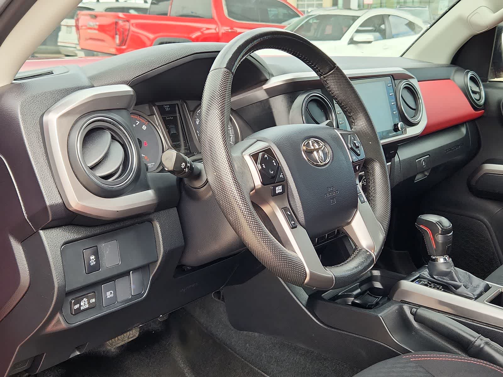 Thumbnail: 2023 Toyota Tacoma - 10