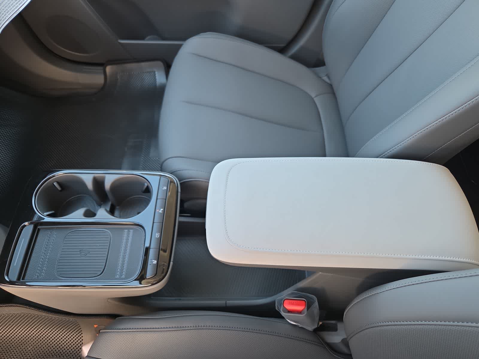 Thumbnail: 2026 Hyundai Ioniq 5 - 24