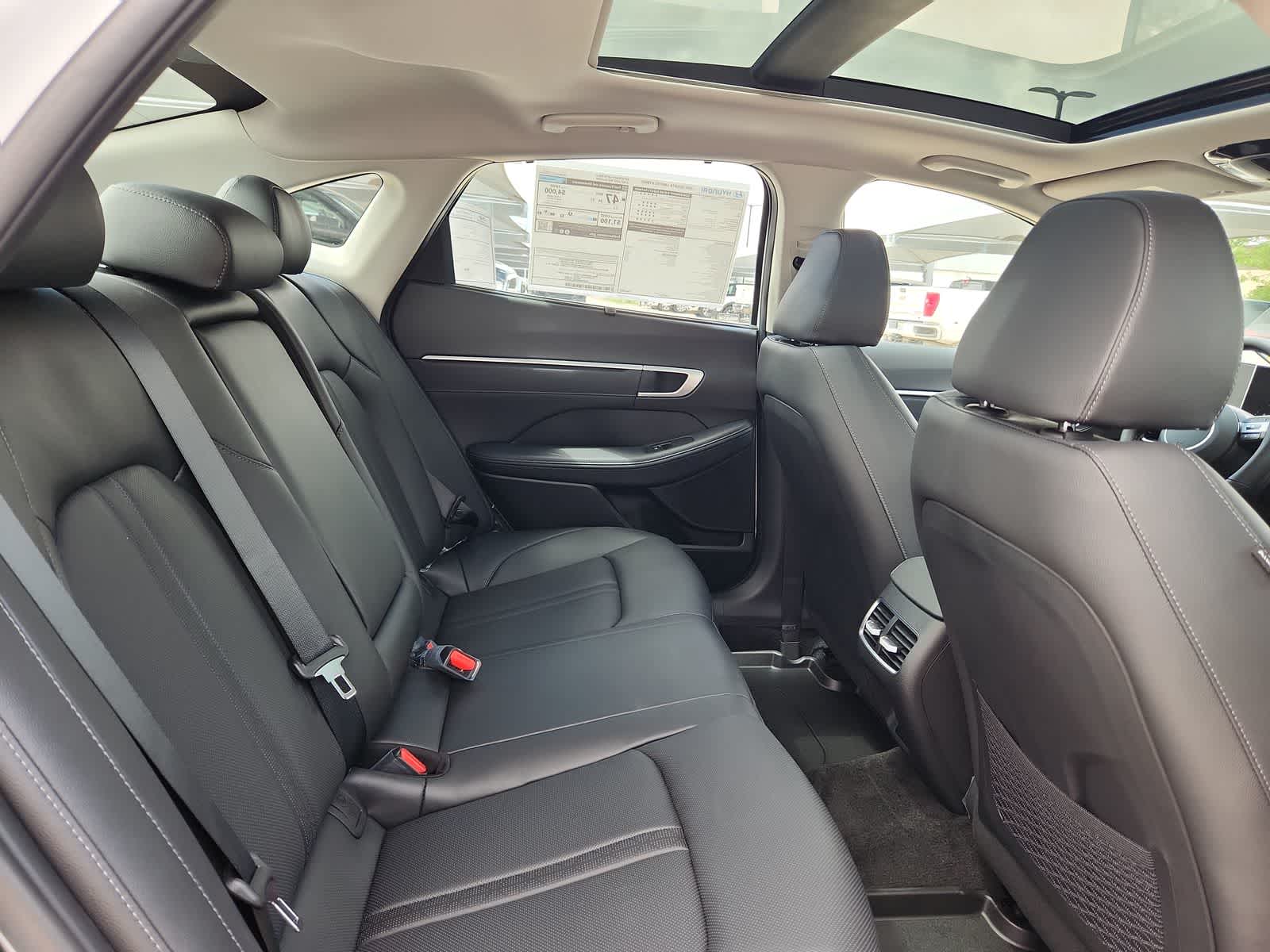 Thumbnail: 2025 Hyundai Sonata - 17