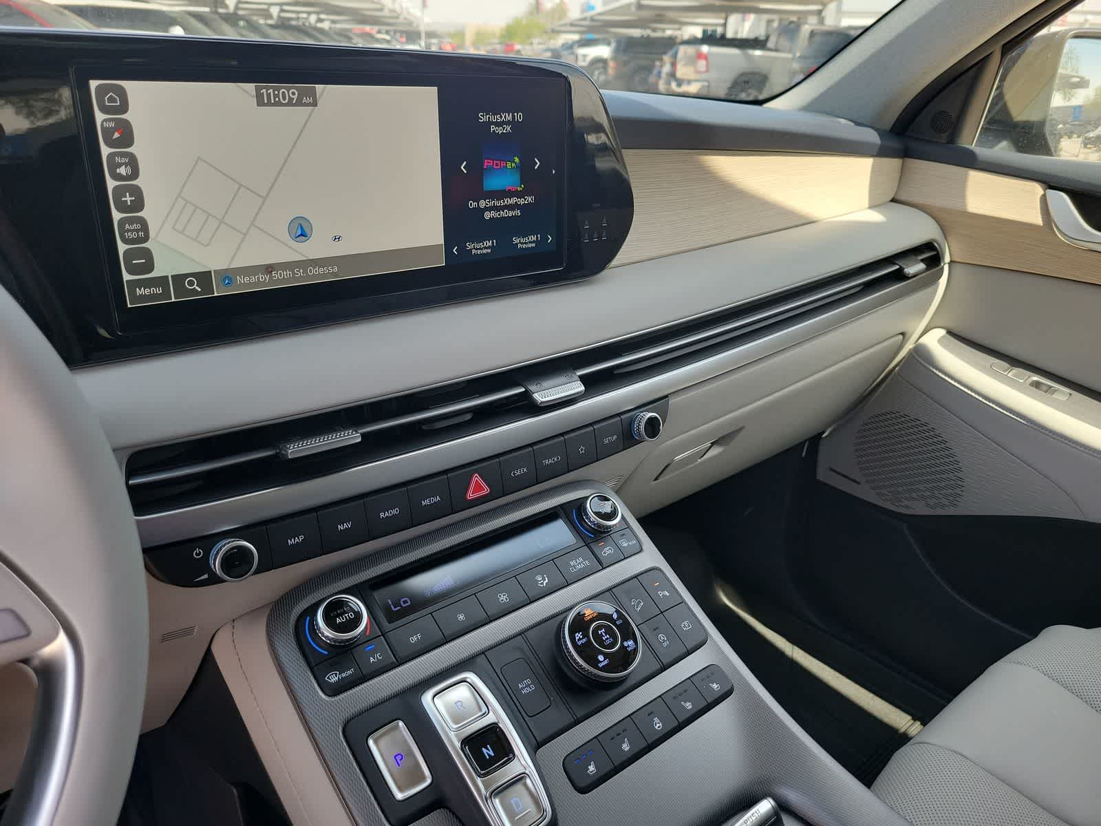 Thumbnail: 2025 Hyundai Palisade - 29