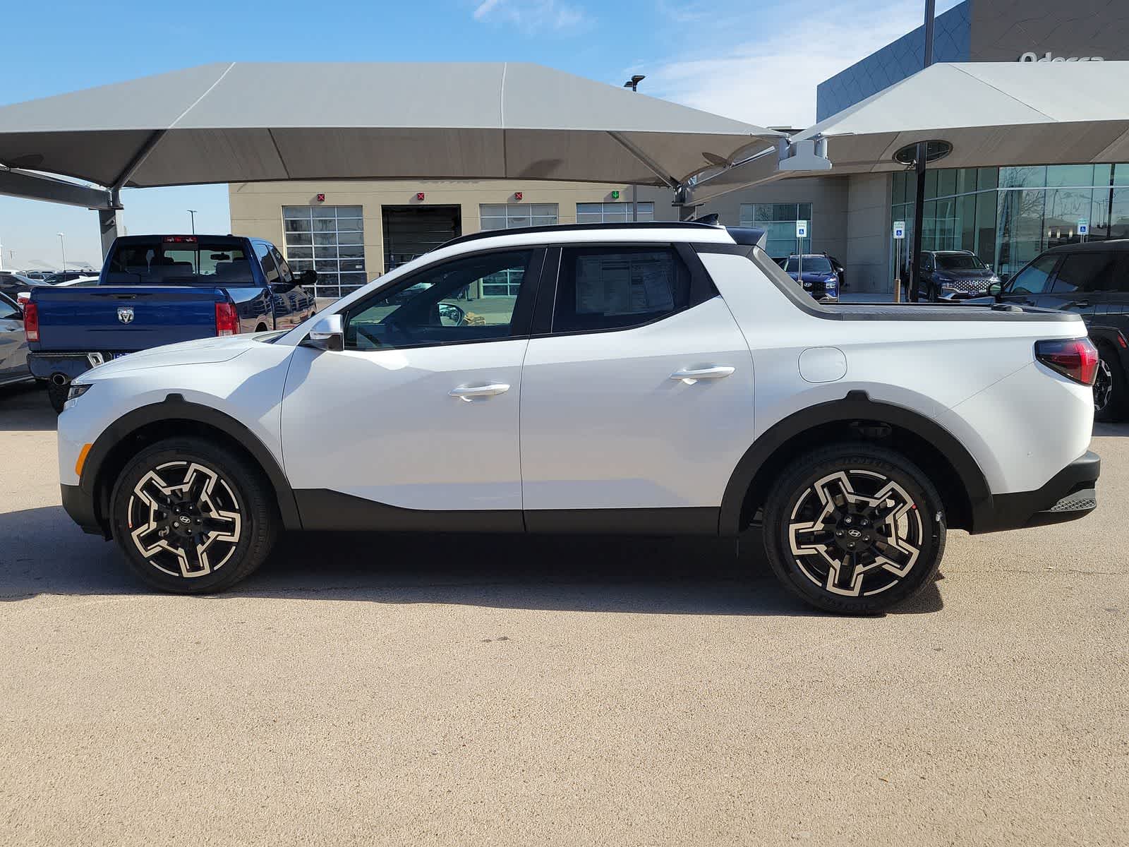 Thumbnail: 2025 Hyundai Santa Cruz - 11