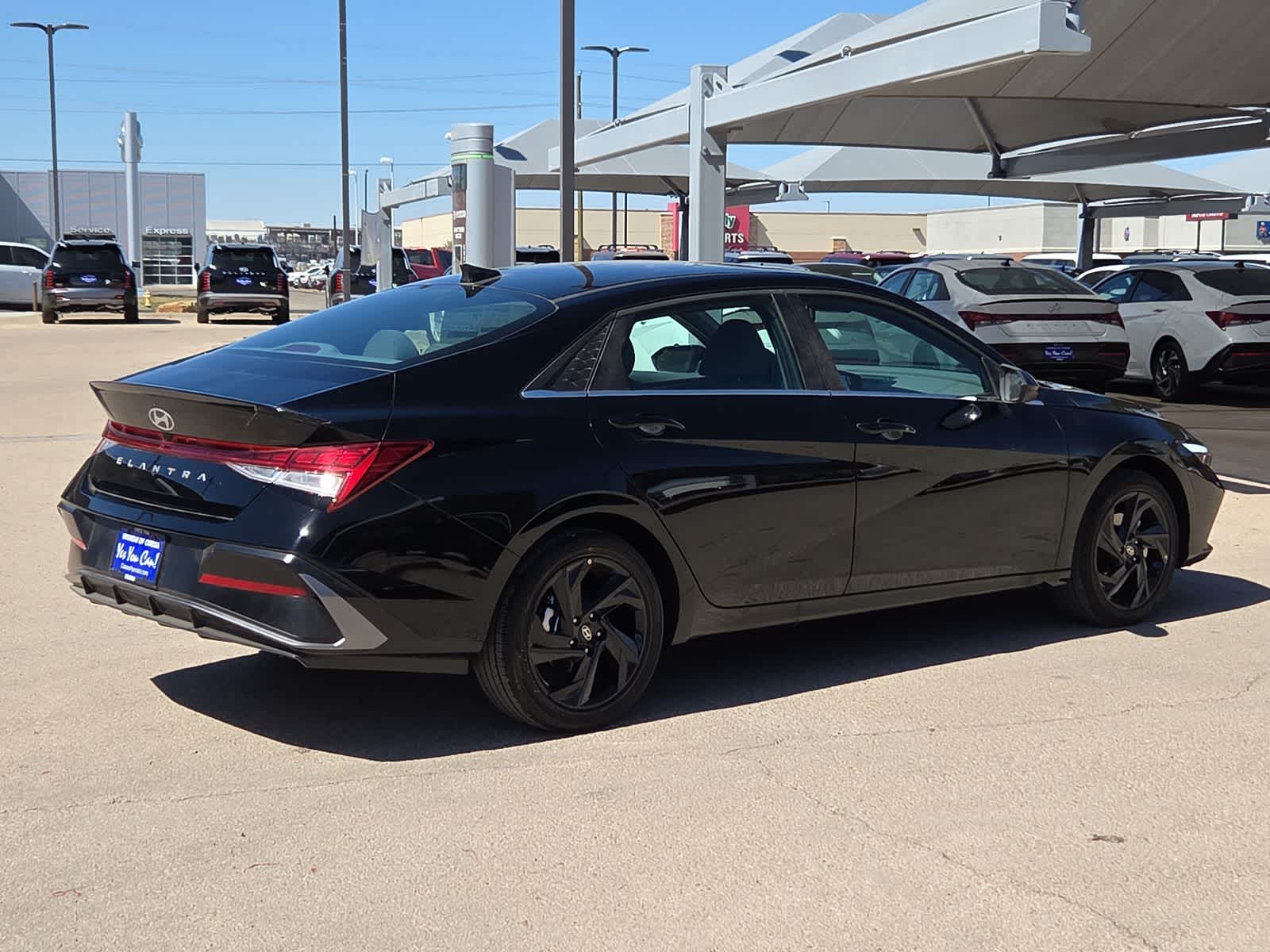 Thumbnail: 2026 Hyundai Elantra - 8