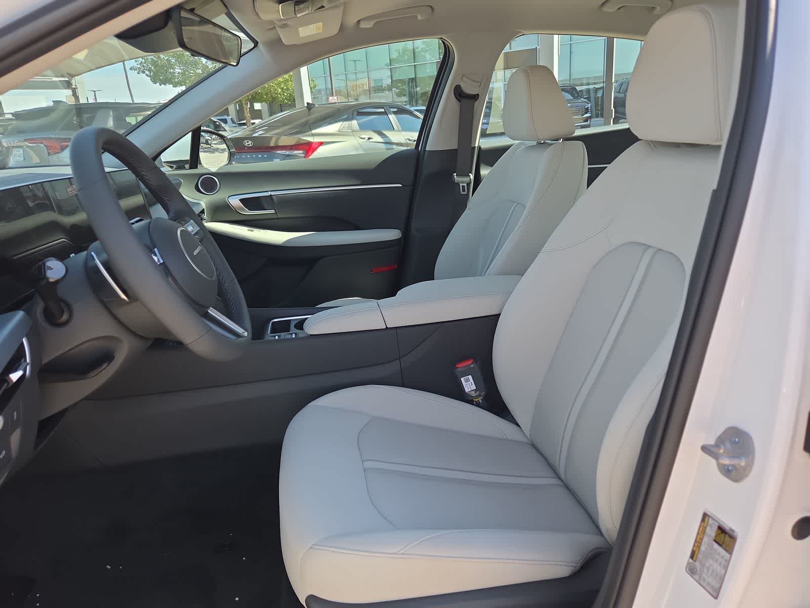 Thumbnail: 2026 Hyundai Sonata - 21