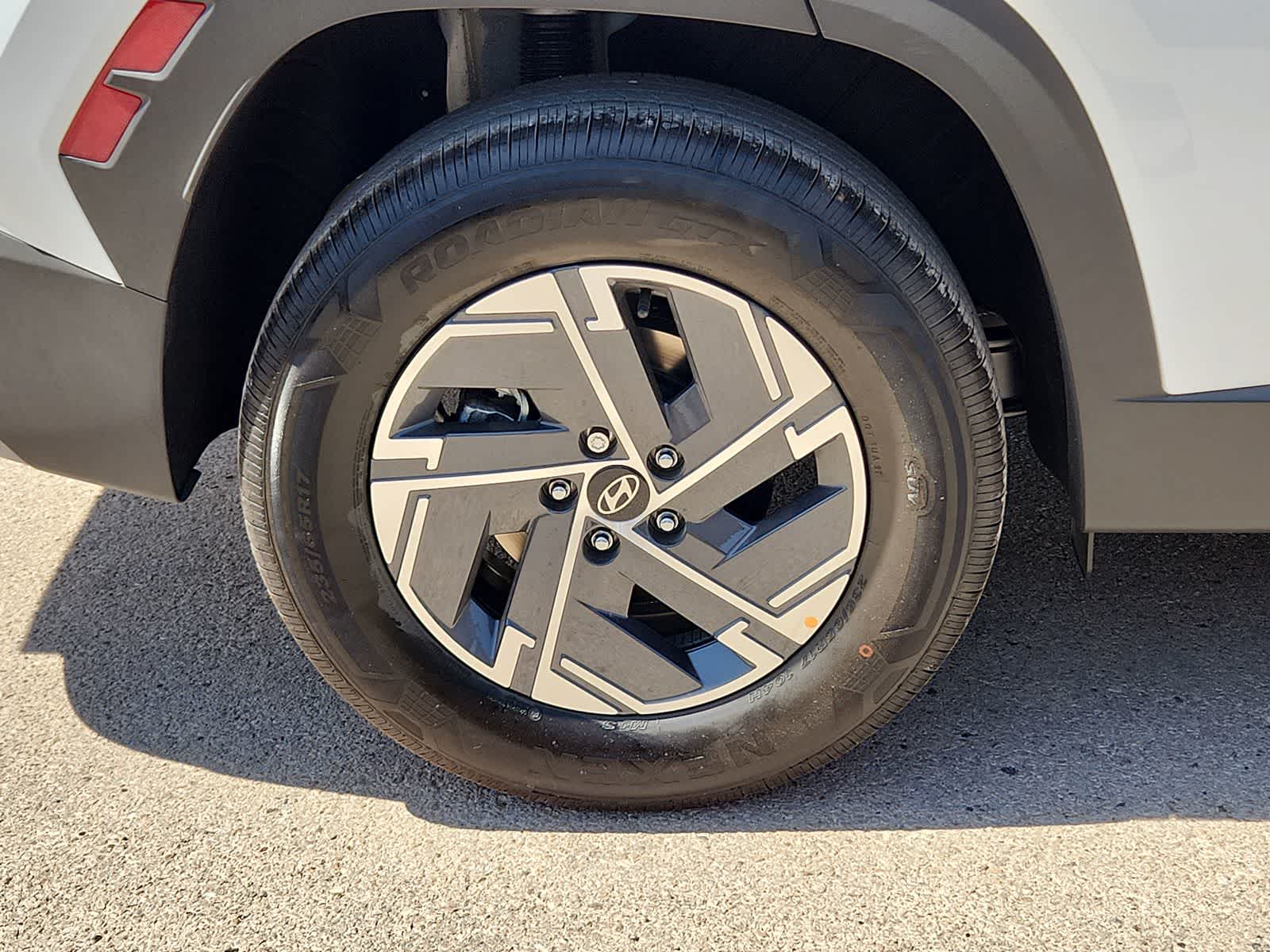 Thumbnail: 2025 Hyundai Tucson - 16