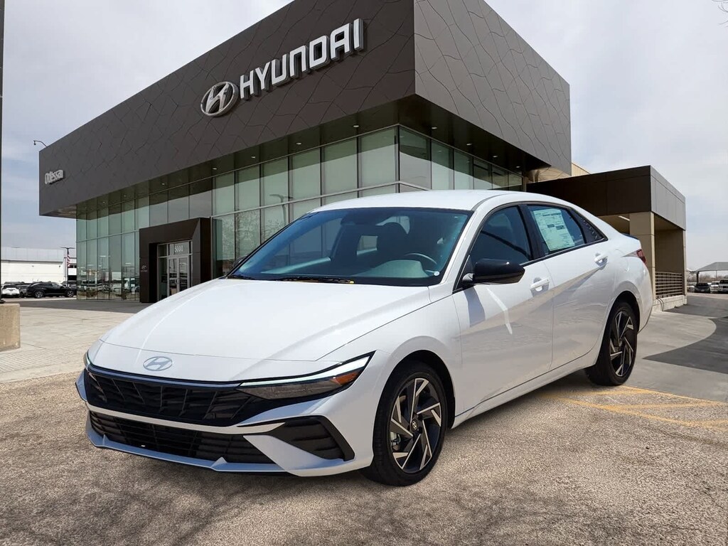 New 2025 Hyundai Elantra Hybrid SEL Sport Sedan