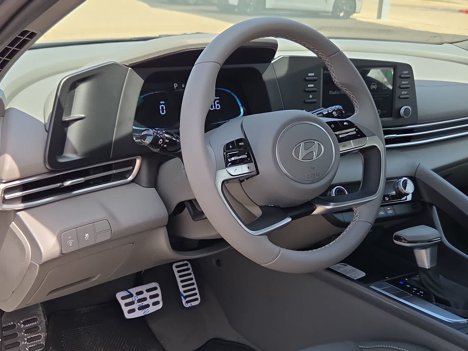 Thumbnail: 2026 Hyundai Elantra - 10