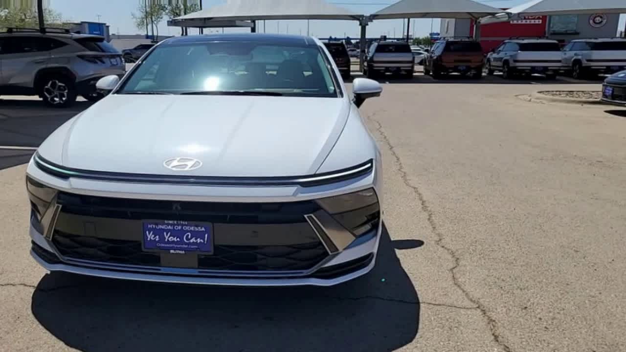 Thumbnail: 2025 Hyundai Sonata - 4