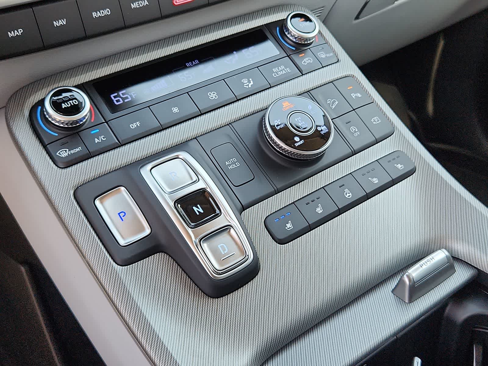 Thumbnail: 2025 Hyundai Palisade - 25