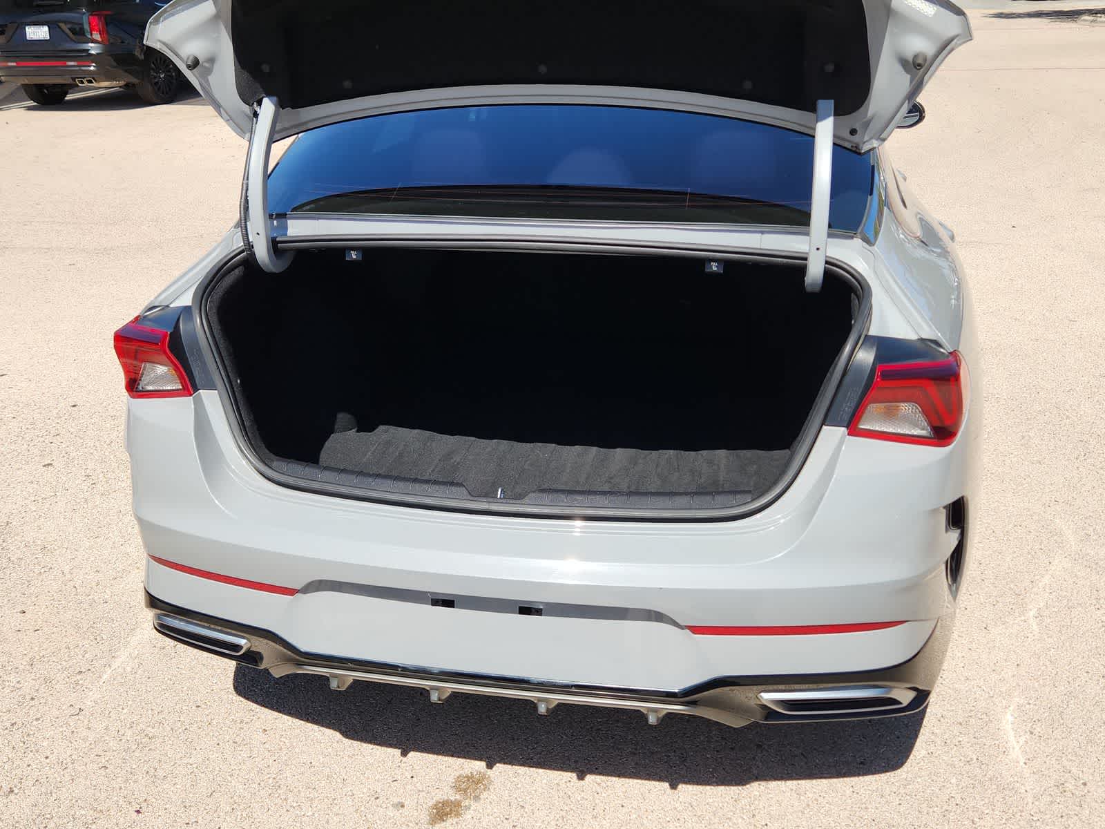 Thumbnail: 2021 Kia K5 - 23