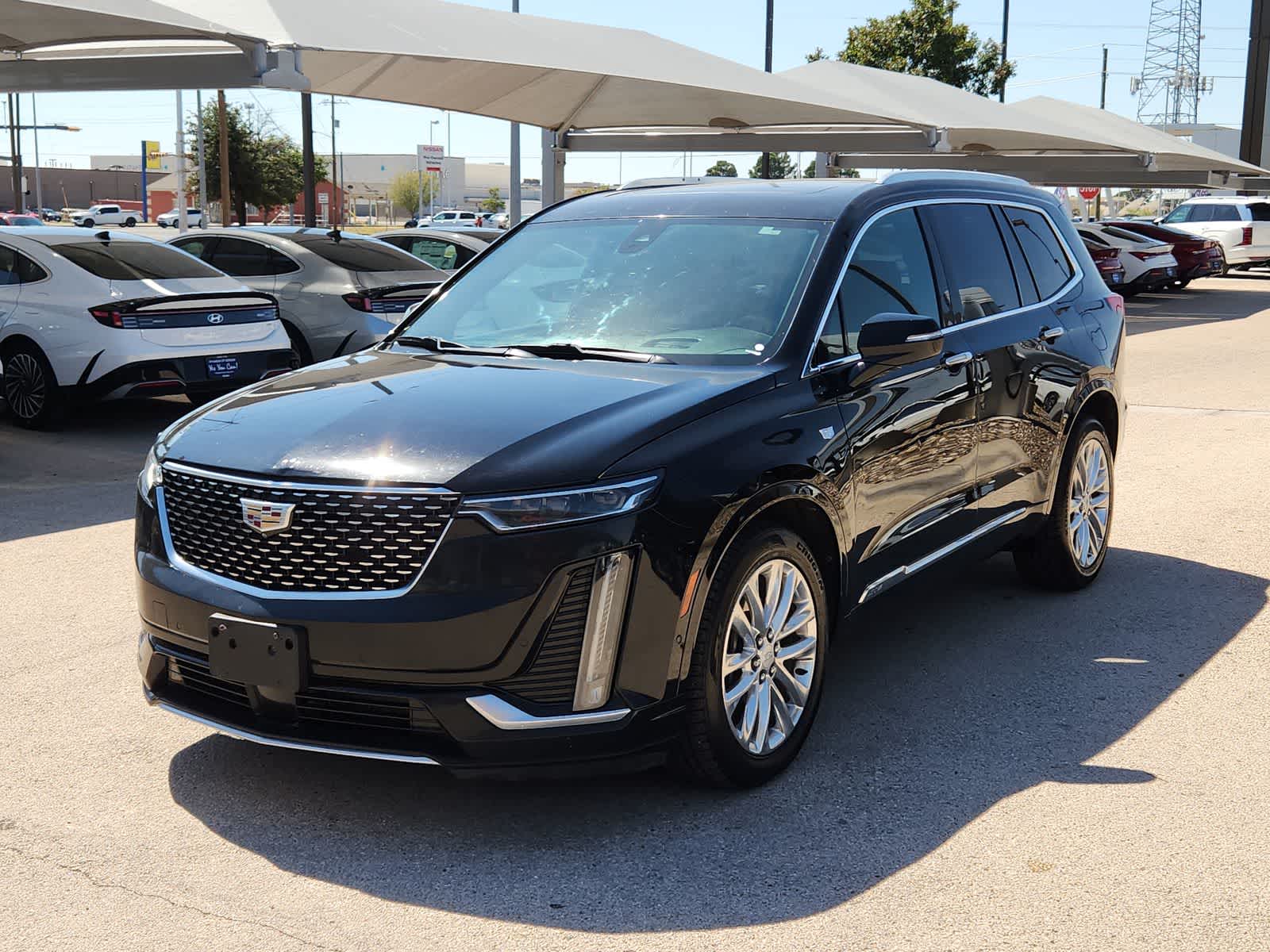 Thumbnail: 2020 Cadillac XT6 - 4