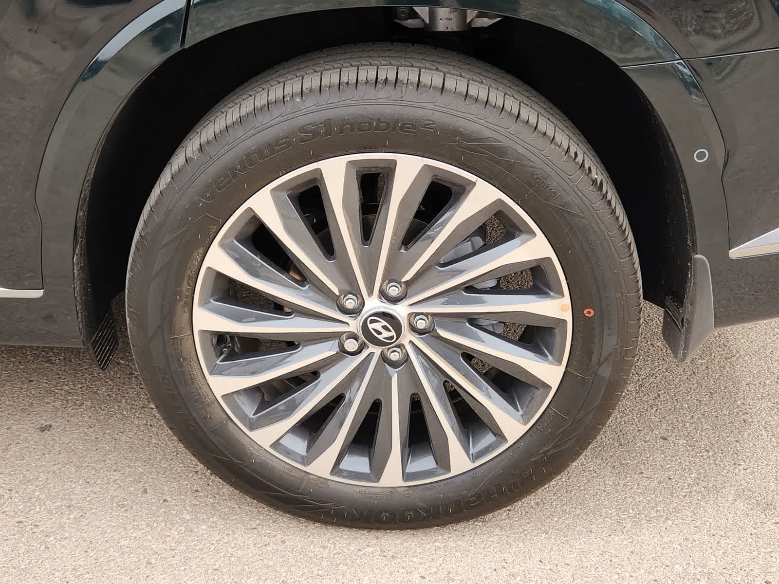 Thumbnail: 2025 Hyundai Palisade - 16