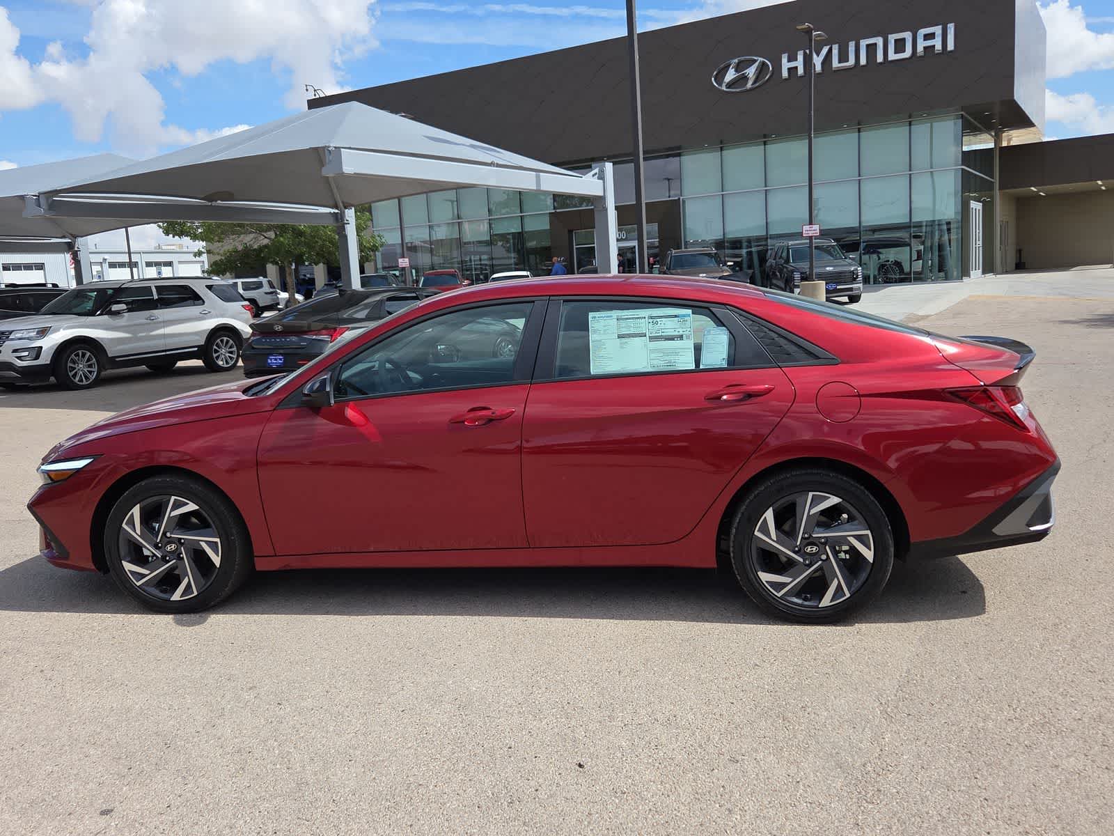 Thumbnail: 2025 Hyundai Elantra - 11