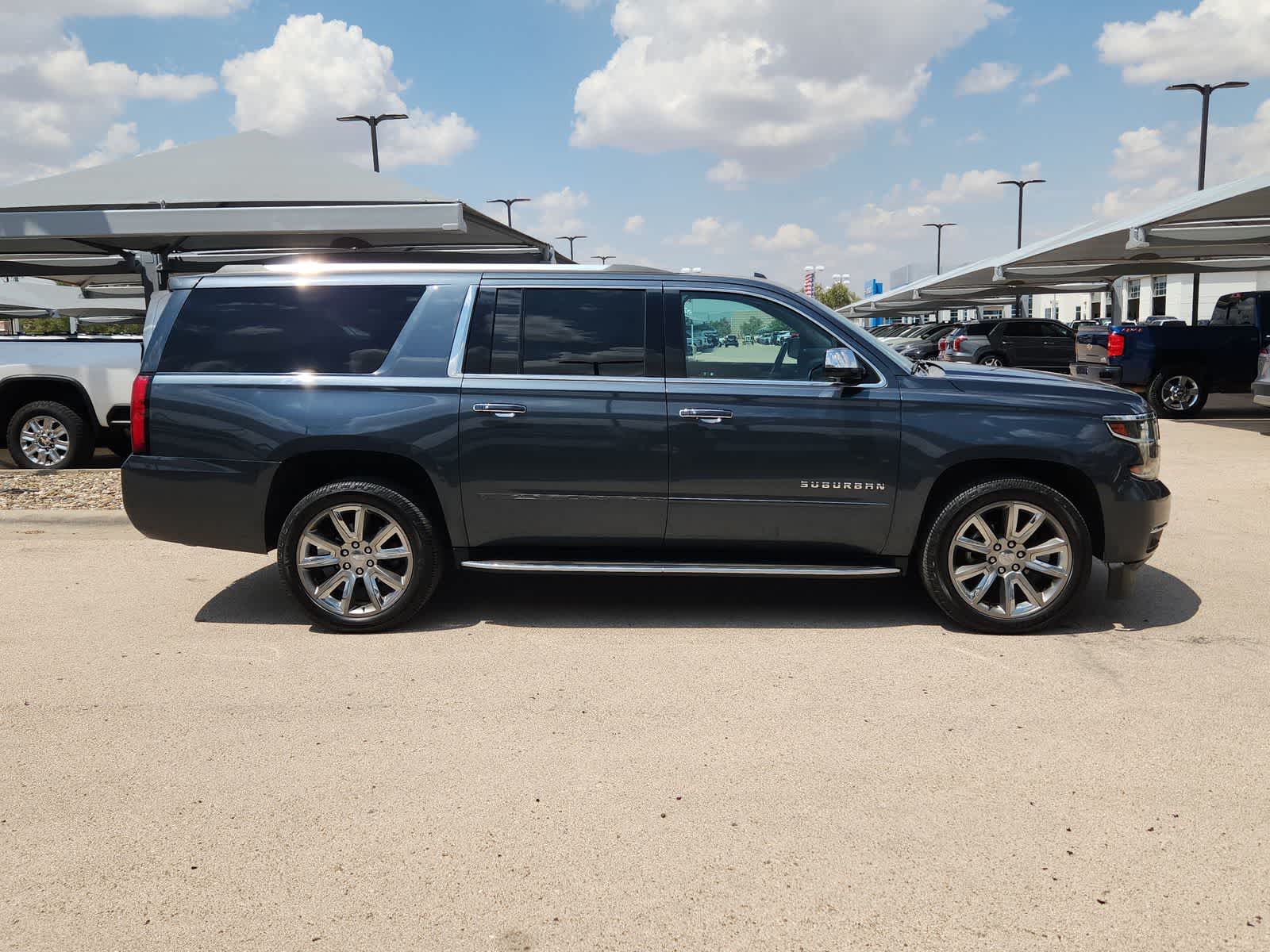 Thumbnail: 2019 Chevrolet Suburban - 9