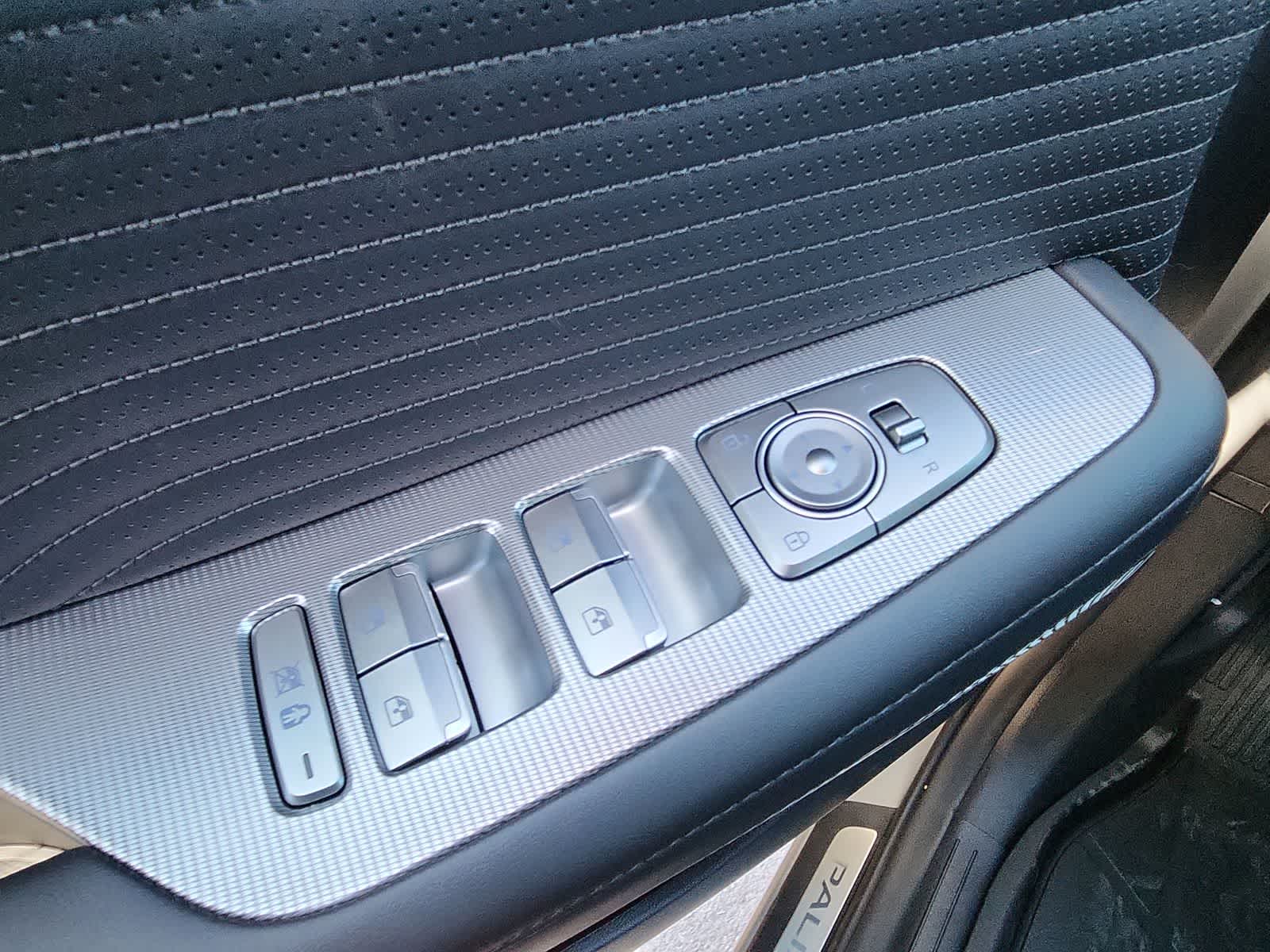 Thumbnail: 2024 Hyundai Palisade - 14