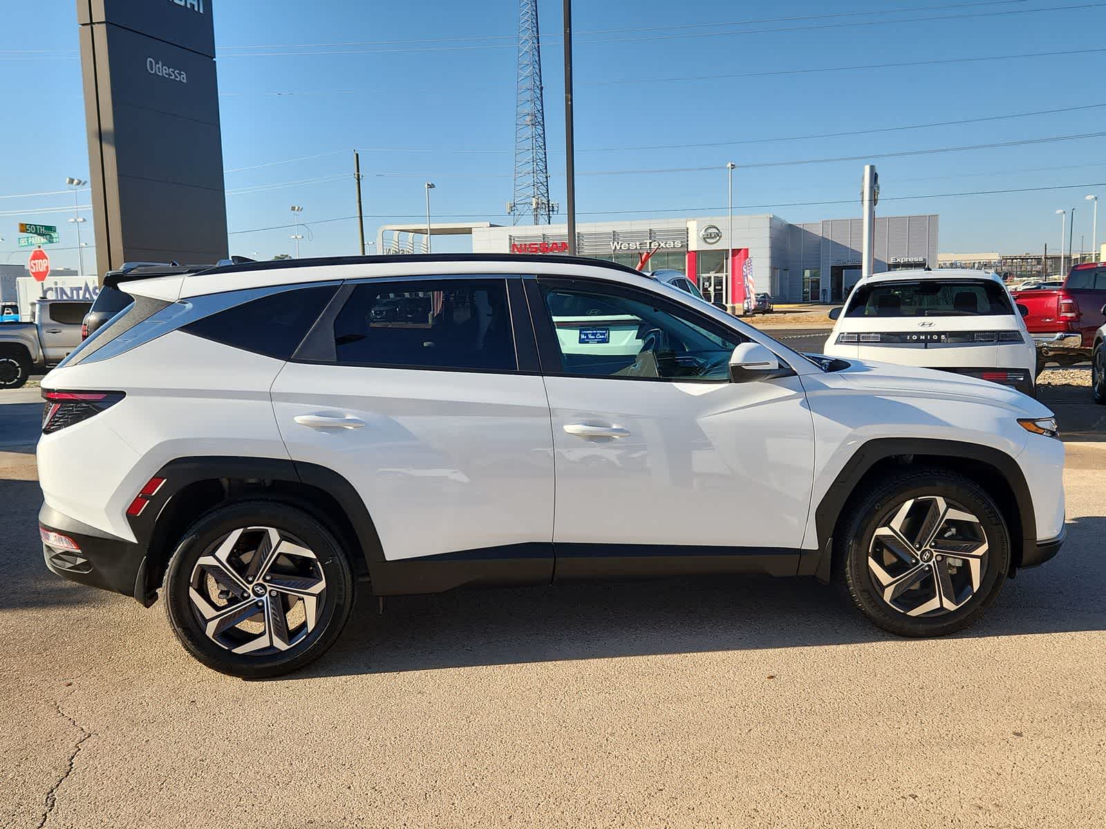 Thumbnail: 2024 Hyundai Tucson - 9