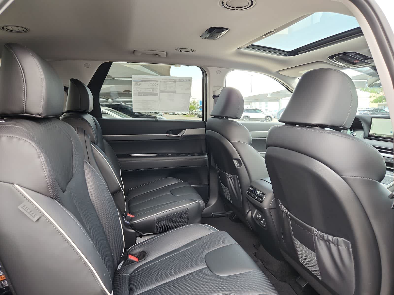 Thumbnail: 2025 Hyundai Palisade - 21