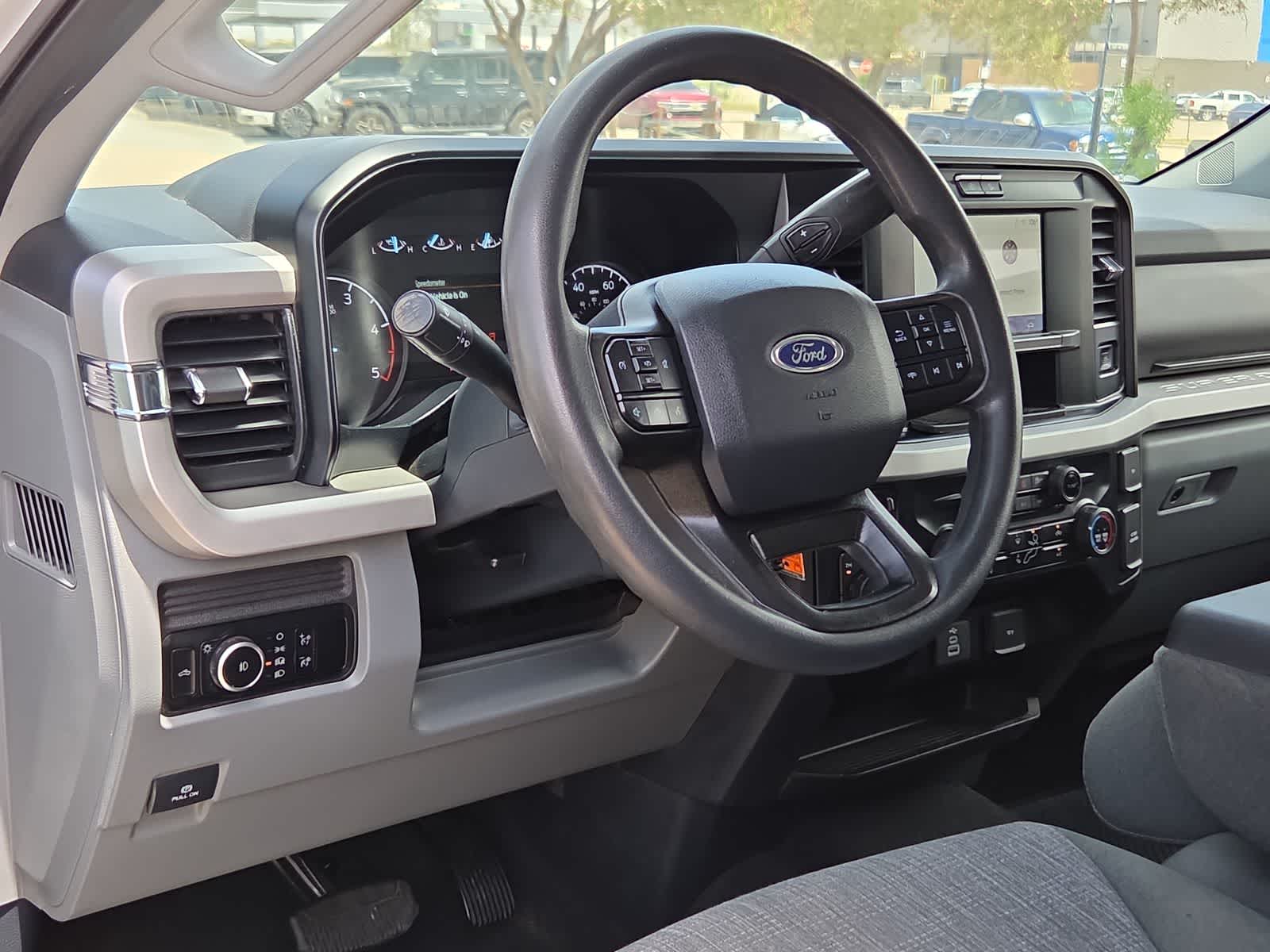 Thumbnail: 2025 Ford F-250 - 8