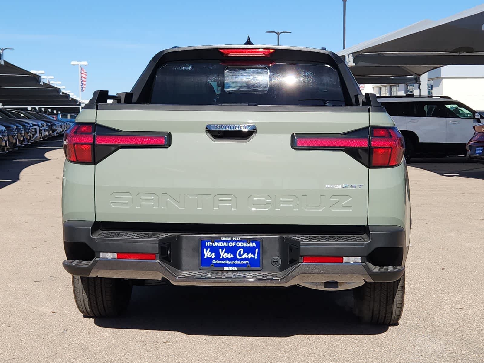 Thumbnail: 2025 Hyundai Santa Cruz - 13